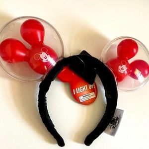 Disney Mickey Mouse Iconic Light Up Balloon Ears Best Day Ever!